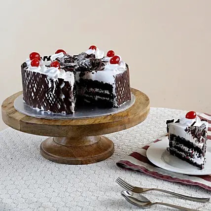 Black Forest Cherries Cream Cake