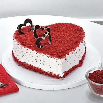 Red Velvet Hearty Cake