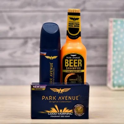 Grooming Hamper For Men In Gift Bag