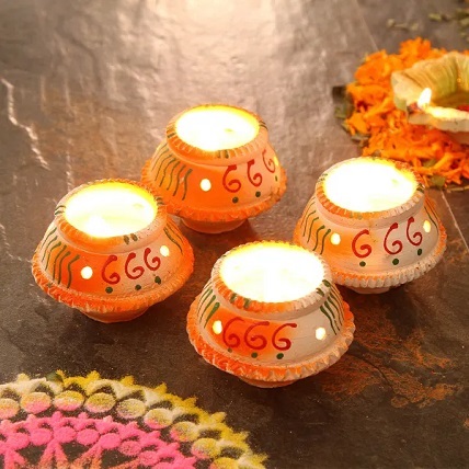 Unique Clay Painted Diyas