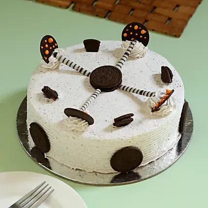 Luscious Oreo Cake