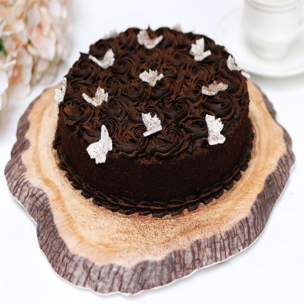 Ravishing Truffle Chocolate Cake