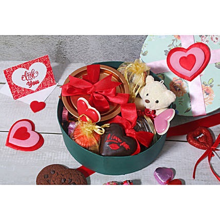 Sweet Round Love Choco Box