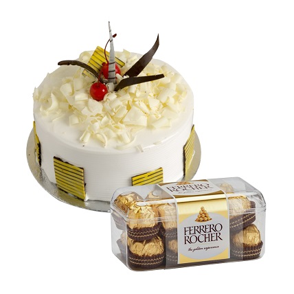 2kg Pineapple Cake With 16 Pieces Of Ferrero Rocher