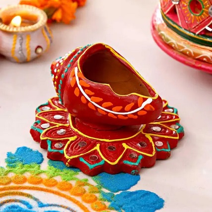 Colorful Handpainted Shankh Diya