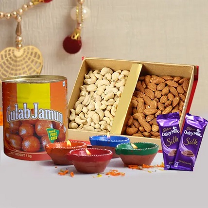 Dryfruits 400 Gms With 4 Diyas & Gulab Jamun 1 Kg With Dairy Milk Silk
